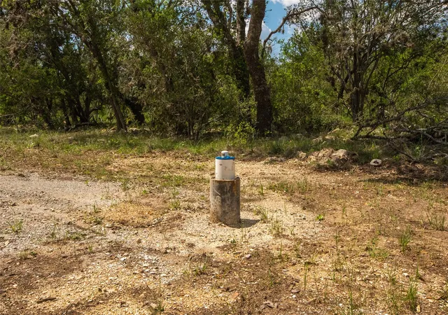 Photo 3 of House for sale at 401 Bow Wood Dr, Utopia, TX 78884 | MLS# 7432771 | Listing updated on 2026-09-06