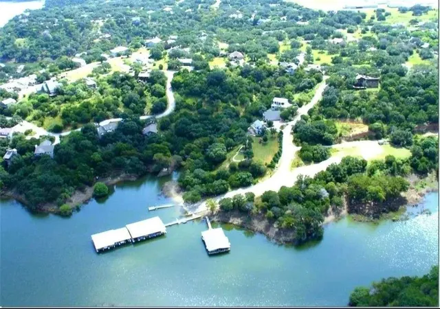Photo 2 of Mansion for sale at 1039 Coventry Rd, Spicewood, TX 78669 | MLS# 8864970 | Listing updated on 2026-09-06