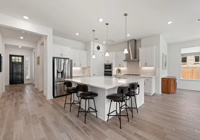 Photo 2 of Single family home for sale at 5913 Cimarron Ridge Ln, Austin, TX 78738 | MLS# 6957016 | Listing updated on 2026-10-03