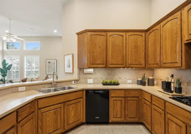 Photo 4 of Single family home for sale at 2808 Cashell Wood Dr, Cedar Park, TX 78613 | MLS# 9317885 | Listing updated on 2026-10-27