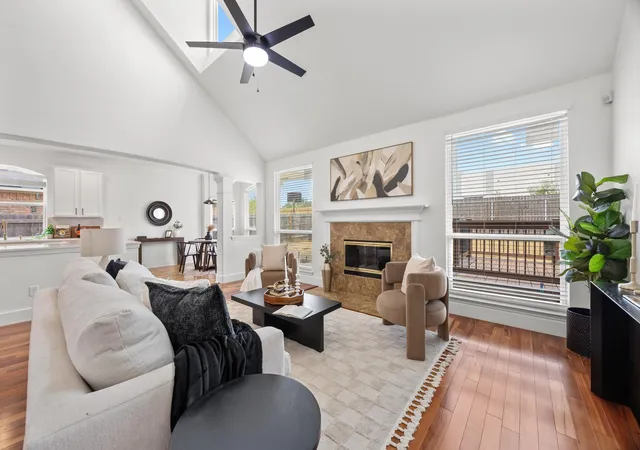 Photo 2 of Single family home for sale at 1245 Lacey Oak Loop, Round Rock, TX 78681 | MLS# 3834214 | Listing updated on 2026-10-03