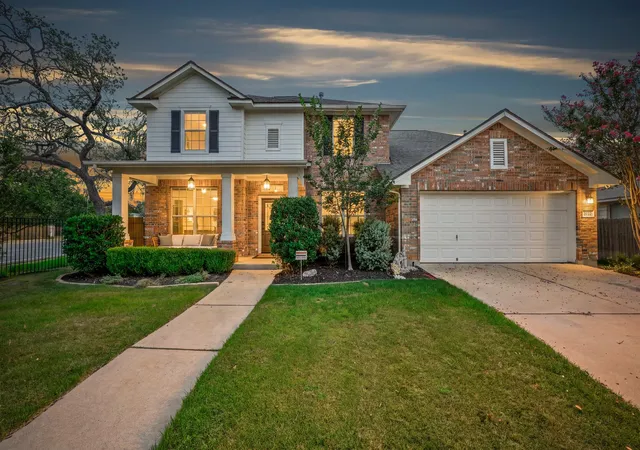 Photo 1 of Single family home for sale at 8901 Ovalla Dr, Austin, TX 78749 | MLS# 6373297 | Listing updated on 2026-10-04