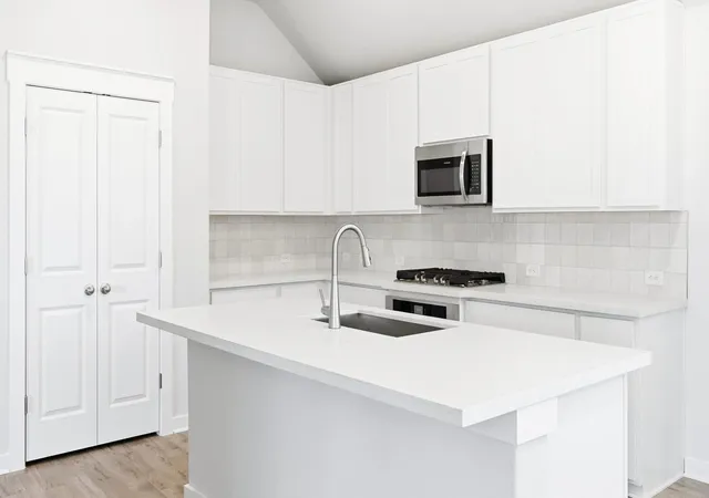 Photo 2 of Single family home for sale at 13433 Muny Pkwy, Elgin, TX 78621 | MLS# 2930014 | Listing updated on 2026-09-06