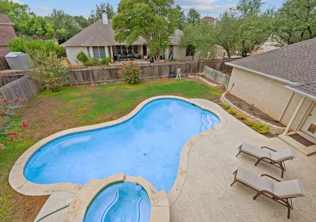 Photo 2 of Single family home for sale at 5204 Deerwood Ct, Austin, TX 78730 | MLS# 4129454 | Listing updated on 2026-10-03