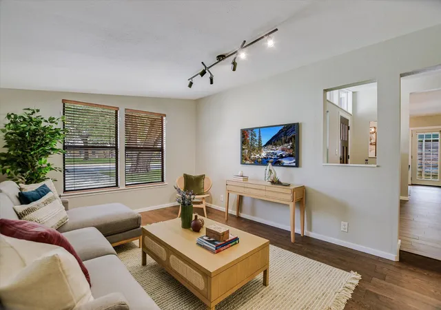 Sale Pending at 1309 Morrow St, Austin, TX 78757 | MLS# 2451396 | Listing updated on 2026-10-02