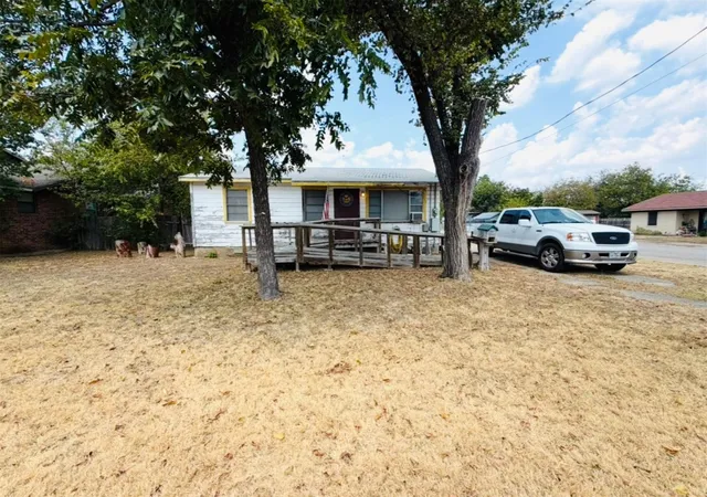 Photo 3 of Single family home for sale at 607 E 19th Street, Georgetown, TX 78626 | MLS# 6359986 | Listing updated on 2026-09-06