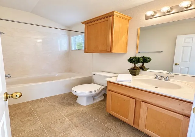Photo 4 of Condo for sale at 1481 E Old Settlers Blvd #901, Round Rock, TX 78664 | MLS# 5696424 | Listing updated on 2026-09-20