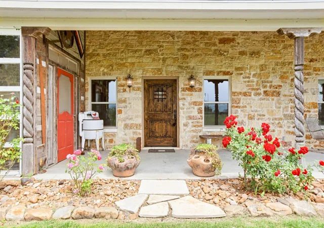 Photo 4 of House for sale at Tbd Berger Rd, Schulenburg, TX 78956 | MLS# 8985842 | Listing updated on 2026-09-07
