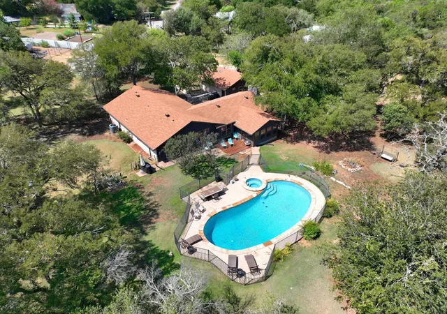Photo 1 of Single family home for sale at 2300 Robin Rd, Manchaca, TX 78652 | MLS# 1345137 | Listing updated on 2026-10-08