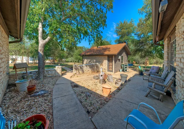 Photo 4 of Single family home for sale at 2300 Robin Rd, Manchaca, TX 78652 | MLS# 1345137 | Listing updated on 2026-10-08