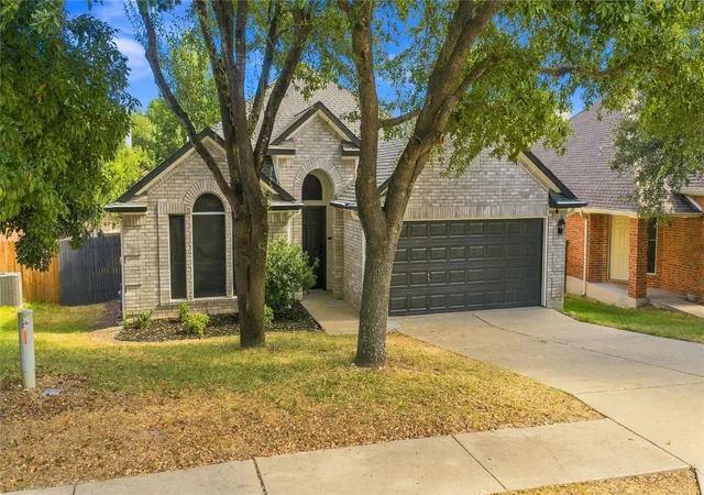 Photo 3 of Single family home for sale at 2114 Faldo Ln, Round Rock, TX 78664 | MLS# 6031499 | Listing updated on 2026-10-08