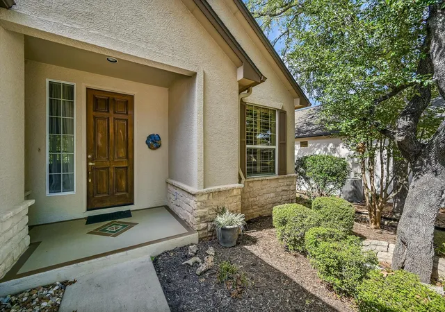 Photo 3 of Single family home for sale at 112 Warbler Way, Georgetown, TX 78633 | MLS# 4721037 | Listing updated on 2026-09-24