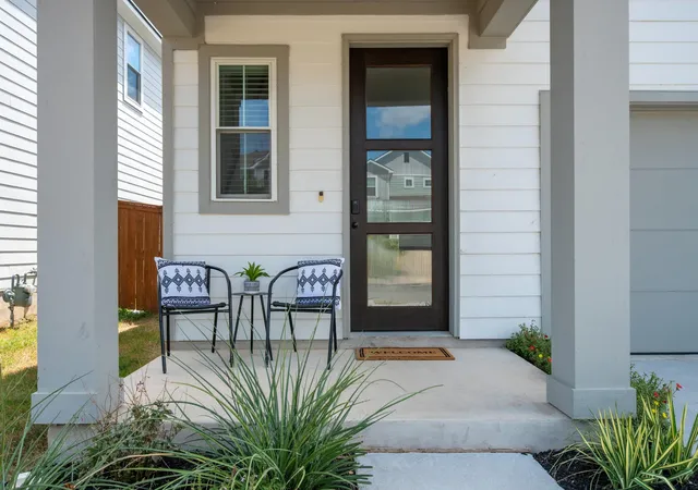 Photo 2 of Single family home for sale at 193 Fluttermill Loop, Liberty Hill, TX 78642 | MLS# 1896272 | Listing updated on 2026-09-15