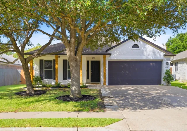 Photo 1 of Single family home for sale at 4425 Chickasaw Ct, Austin, TX 78749 | MLS# 1457017 | Listing updated on 2026-10-04