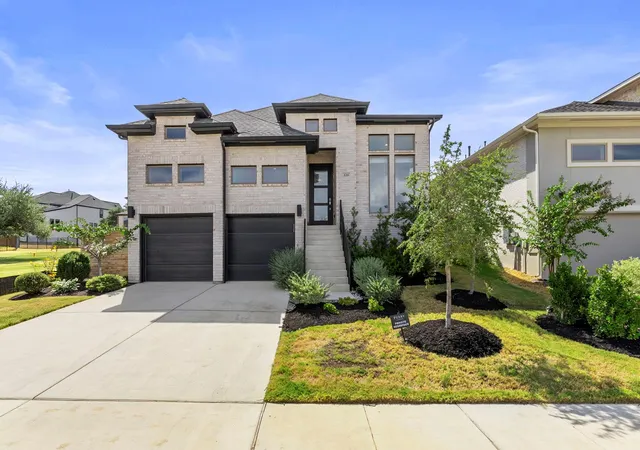 Photo 1 of Single family home for sale at 229 Bluff Crk Ln, Georgetown, TX 78628 | MLS# 6100662 | Listing updated on 2026-09-18