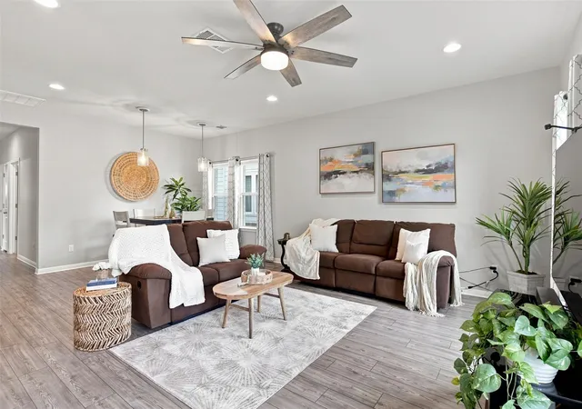 Photo 3 of Single family home for sale at 209 Arabian Colt Dr, Georgetown, TX 78626 | MLS# 9174216 | Listing updated on 2026-10-08