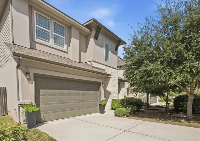 Photo 2 of Sale Pending at 5208 Mandevilla Dr, Austin, TX 78739 | MLS# 7463539 | Listing updated on 2026-10-07