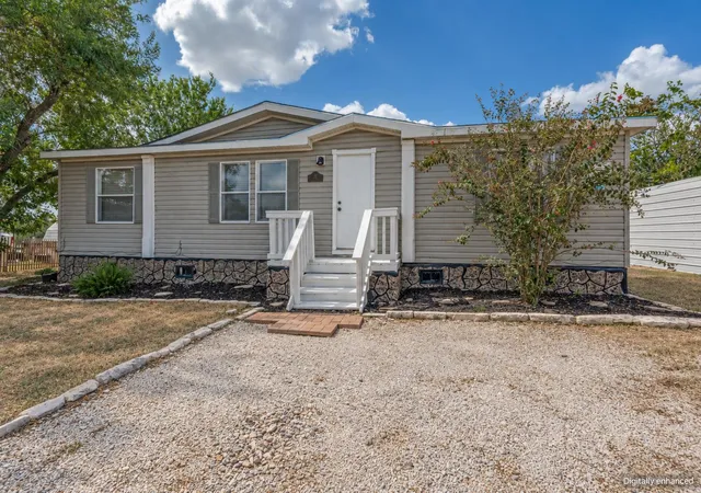 Photo 1 of Manufactured home for sale at 141 Davie Ln, Marion, TX 78124 | MLS# 2110780 | Listing updated on 2026-09-18