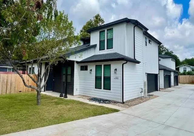 Photo 1 of Multi family home for sale at 200 W Goforth Rd, Buda, TX 78610 | MLS# 2610007 | Listing updated on 2026-09-12
