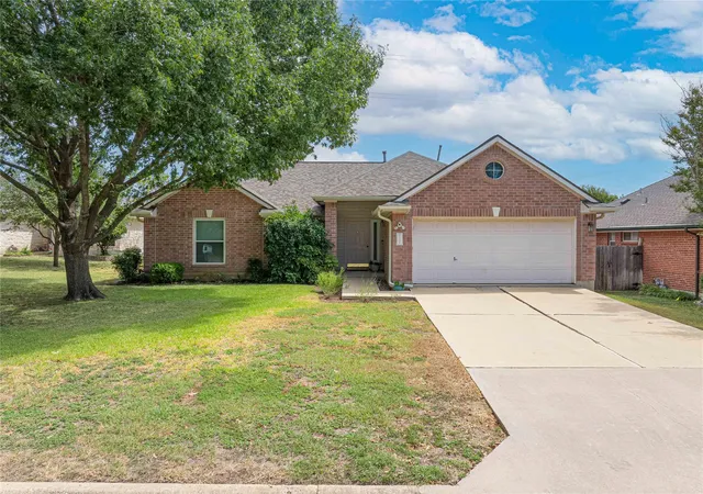 Single family home for sale at 1106 Willow Crk Dr, Leander, TX 78641 | MLS# 1275495