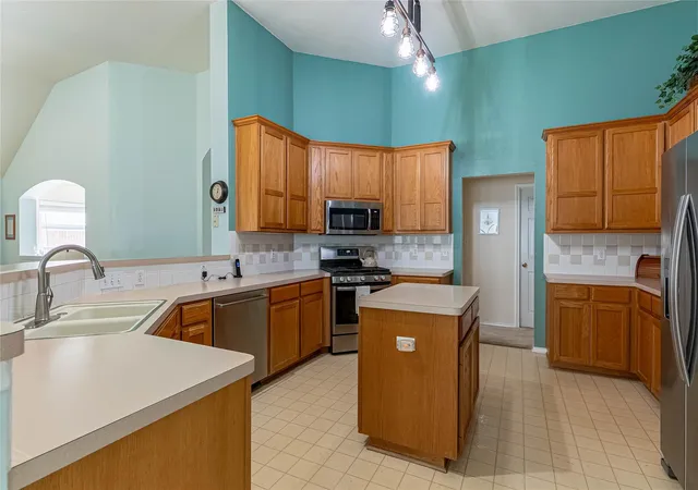 Photo 3 of Single family home for sale at 1106 Willow Crk Dr, Leander, TX 78641 | MLS# 1275495 | Listing updated on 2026-10-08