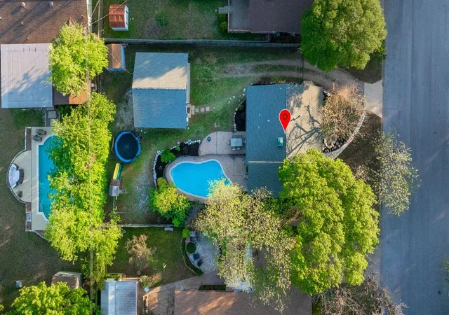 Photo 3 of Single family home for sale at 6903 Ardath St, Austin, TX 78757 | MLS# 8536832 | Listing updated on 2026-10-10