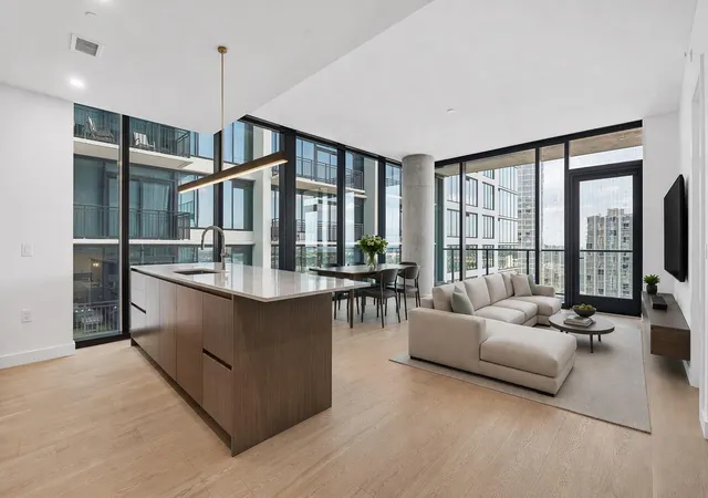 Photo 1 of Condo for sale at 610 Davis St #2208, Austin, TX 78701 | MLS# 2836890 | Listing updated on 2026-10-04