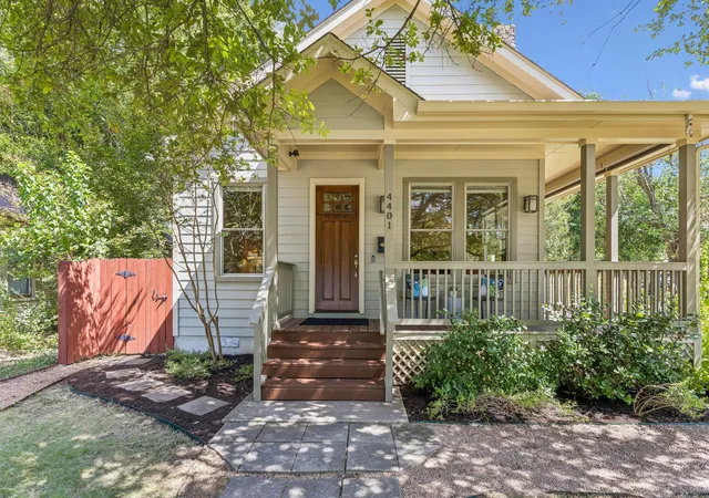 Single family home for sale at 4401 Ave C, Austin, TX 78751 | MLS# 4268019