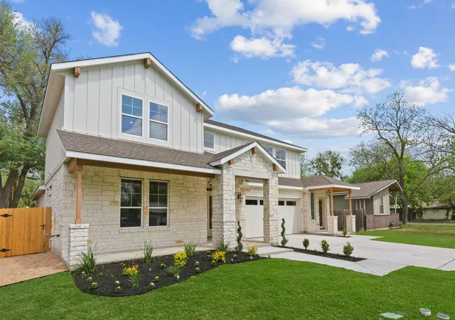 Photo 2 of Single family home for sale at 1412 Kent St, Taylor, TX 76574 | MLS# 8934755 | Listing updated on 2026-10-26