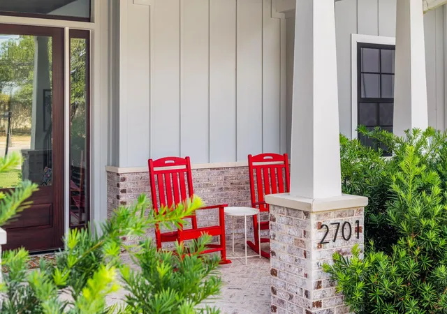 Photo 3 of Single family home for sale at 2701 Richcreek Rd, Austin, TX 78757 | MLS# 3200140 | Listing updated on 2026-10-07