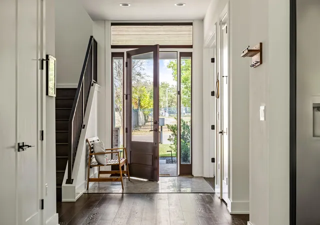 Photo 3 of Single family home for sale at 2701 Richcreek Rd, Austin, TX 78757 | MLS# 3200140 | Listing updated on 2026-10-07