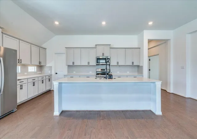 Photo 4 of Single family home for sale at 112 Ray Ct, Liberty Hill, TX 78642 | MLS# 9023638 | Listing updated on 2026-09-12