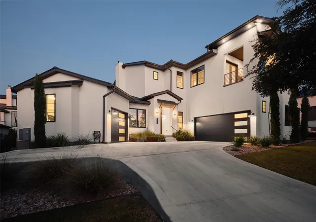 Photo 4 of Single family home for sale at 706 Crestone Strm Dr, Austin, TX 78738 | MLS# 5423517 | Listing updated on 2026-09-22