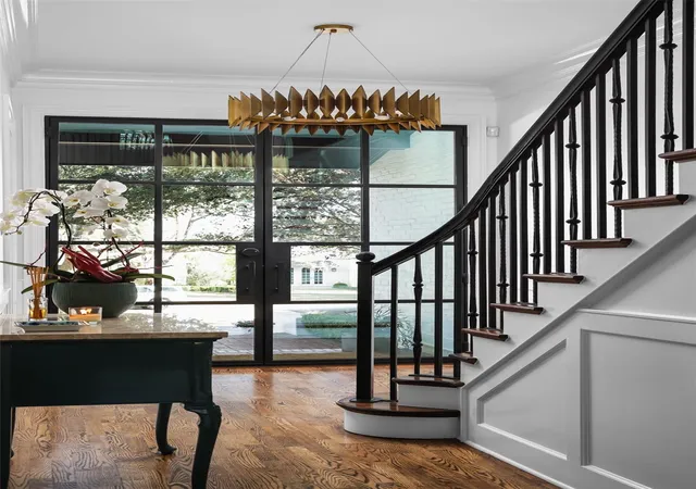 Photo 1 of Mansion for sale at 2604 Wooldridge Dr, Austin, TX 78703 | MLS# 2326299 | Listing updated on 2026-09-23