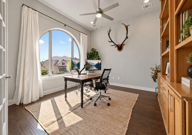 Photo 3 of Single family home for sale at 7508 Colibri Dr, Austin, TX 78738 | MLS# 4712649 | Listing updated on 2026-09-12