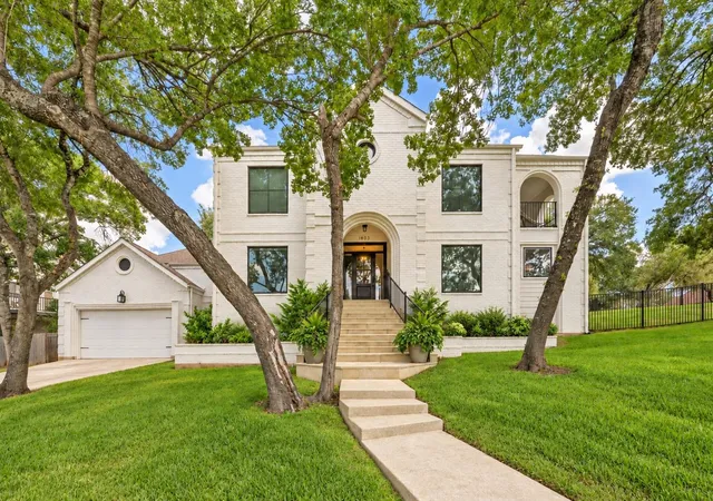 Photo 1 of Sale Pending at 1603 Falcon Ledge Dr, Austin, TX 78746 | MLS# 2882816 | Listing updated on 2026-10-22