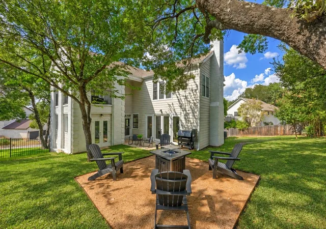 Photo 3 of Single family home for sale at 1603 Falcon Ledge Dr, Austin, TX 78746 | MLS# 2882816 | Listing updated on 2026-09-17