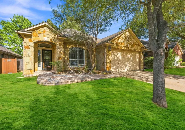 Photo 3 of Single family home for sale at 10416 Big Thicket Dr, Austin, TX 78747 | MLS# 5519561 | Listing updated on 2026-10-10