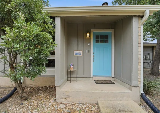Photo 3 of Condo for sale at 6713 W Gate Blvd #A, Austin, TX 78745 | MLS# 8648347 | Listing updated on 2026-09-14