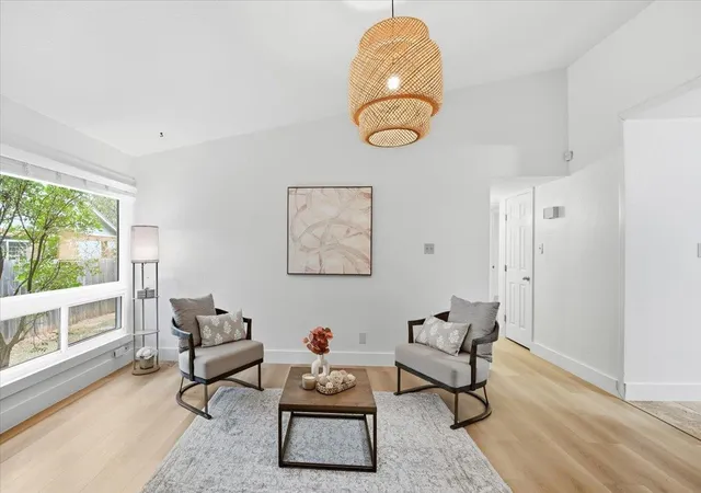 Listing Photo 4 - Condo for sale in building located at 6713 W Gate Blvd, Austin, TX 78745 - Unit #A