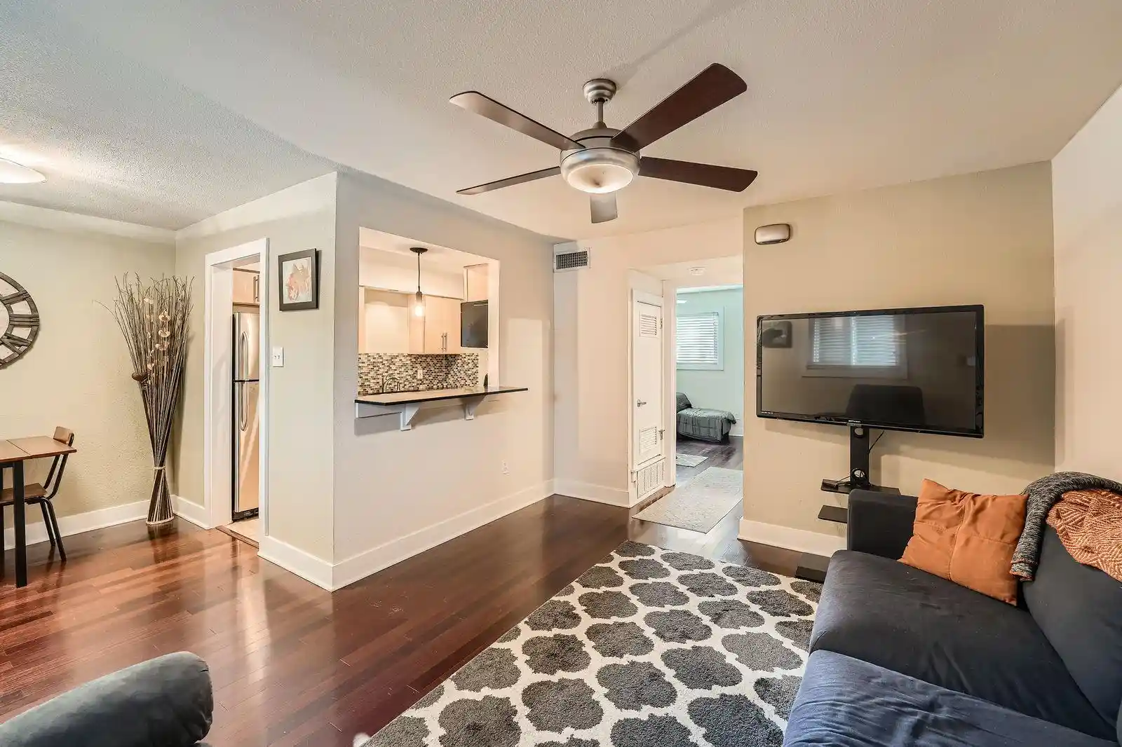 Listing Photo 1 - Condo for sale in 3815 Guadalupe St located at 3815 Guadalupe St, Austin, TX 78751 - Unit #103