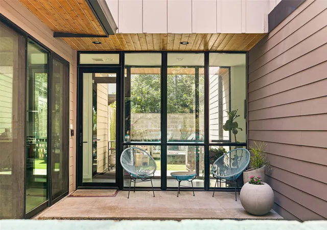 Photo 3 of Single family home for sale at 4418 Mount Vernon Dr #A, Austin, TX 78745 | MLS# 2399796 | Listing updated on 2026-10-03