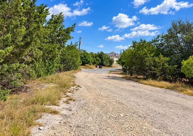 Photo 3 of Sale Pending at 10011 Janet Loop, Dripping Springs, TX 78620 | MLS# 5103272 | Listing updated on 2026-10-01