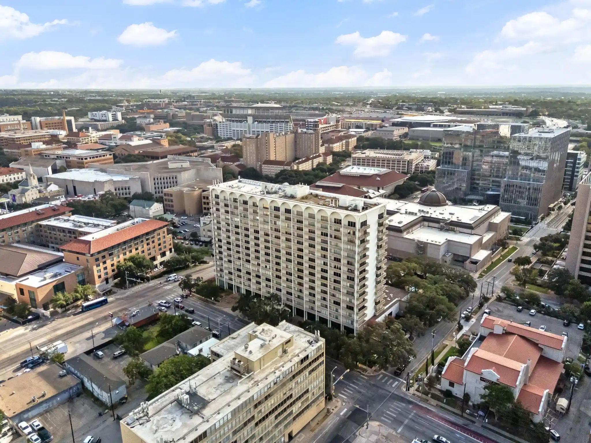 Listing Photo 40 - Condo for sale in 1801 Lavaca St located at 1801 Lavaca St, Austin, TX 78701 - Unit #15M