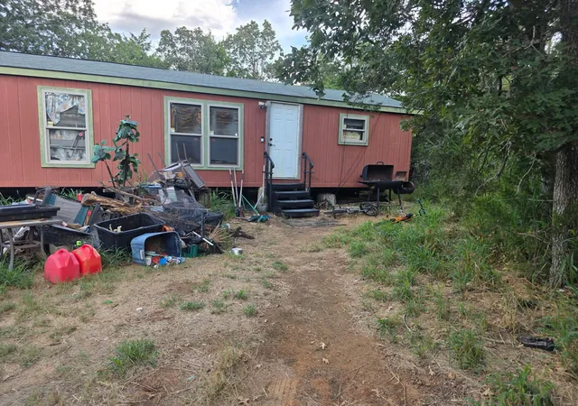Photo 3 of Manufactured home for sale at 119 Turkey Run, Cedar Creek, TX 78612 | MLS# 8862651 | Listing updated on 2026-09-29
