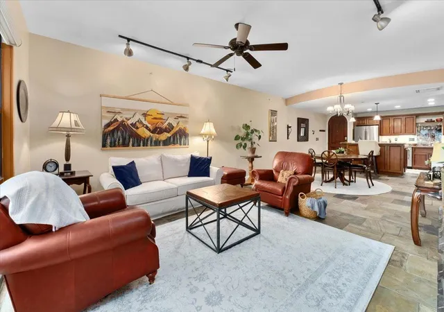 Photo 3 of Condo for sale at 1812 West Ave #404, Austin, TX 78701 | MLS# 3475933 | Listing updated on 2026-09-30