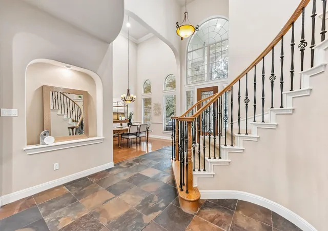 Photo 3 of Single family home for sale at 11008 Sierra Ridge Ct, Austin, TX 78739 | MLS# 8113103 | Listing updated on 2026-10-08