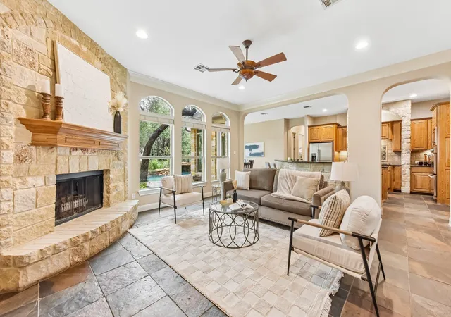 Photo 3 of Single family home for sale at 11008 Sierra Ridge Ct, Austin, TX 78739 | MLS# 8113103 | Listing updated on 2026-10-09