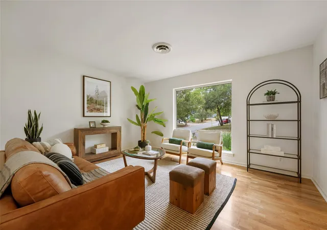 Single family home for sale at 1721 Deerfield Dr, Austin, TX 78741 | MLS# 2835282 | Listing updated on 2026-09-12