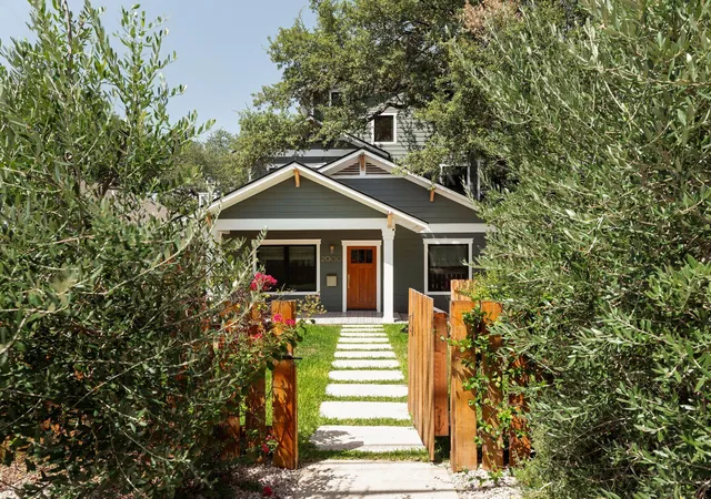 Photo 1 of Single family home for sale at 2000 Wilson St, Austin, TX 78704 | MLS# 2895987 | Listing updated on 2026-10-06